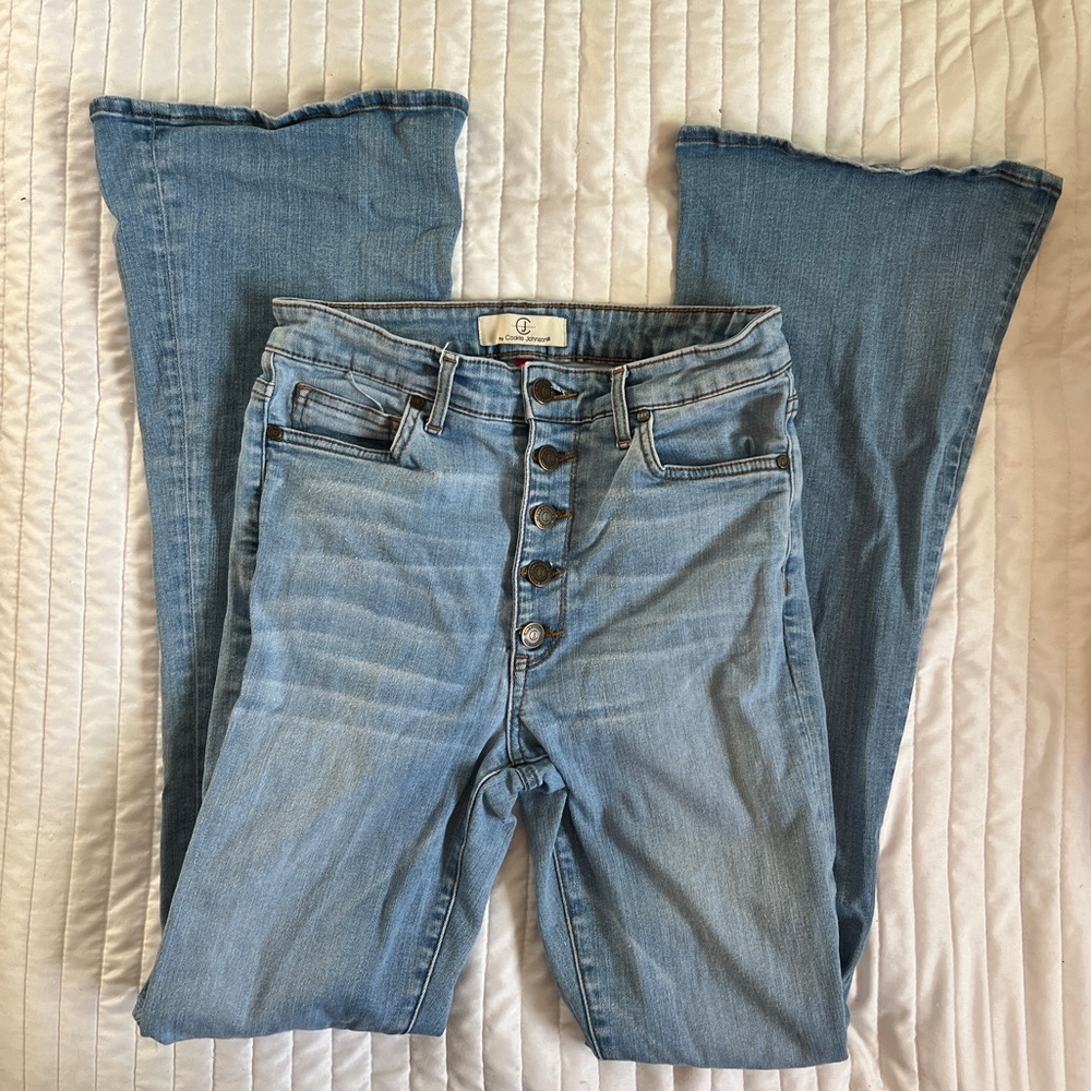 by Cookie Johnson Edwin size 26 high waisted bell bottom women’s light Jeans